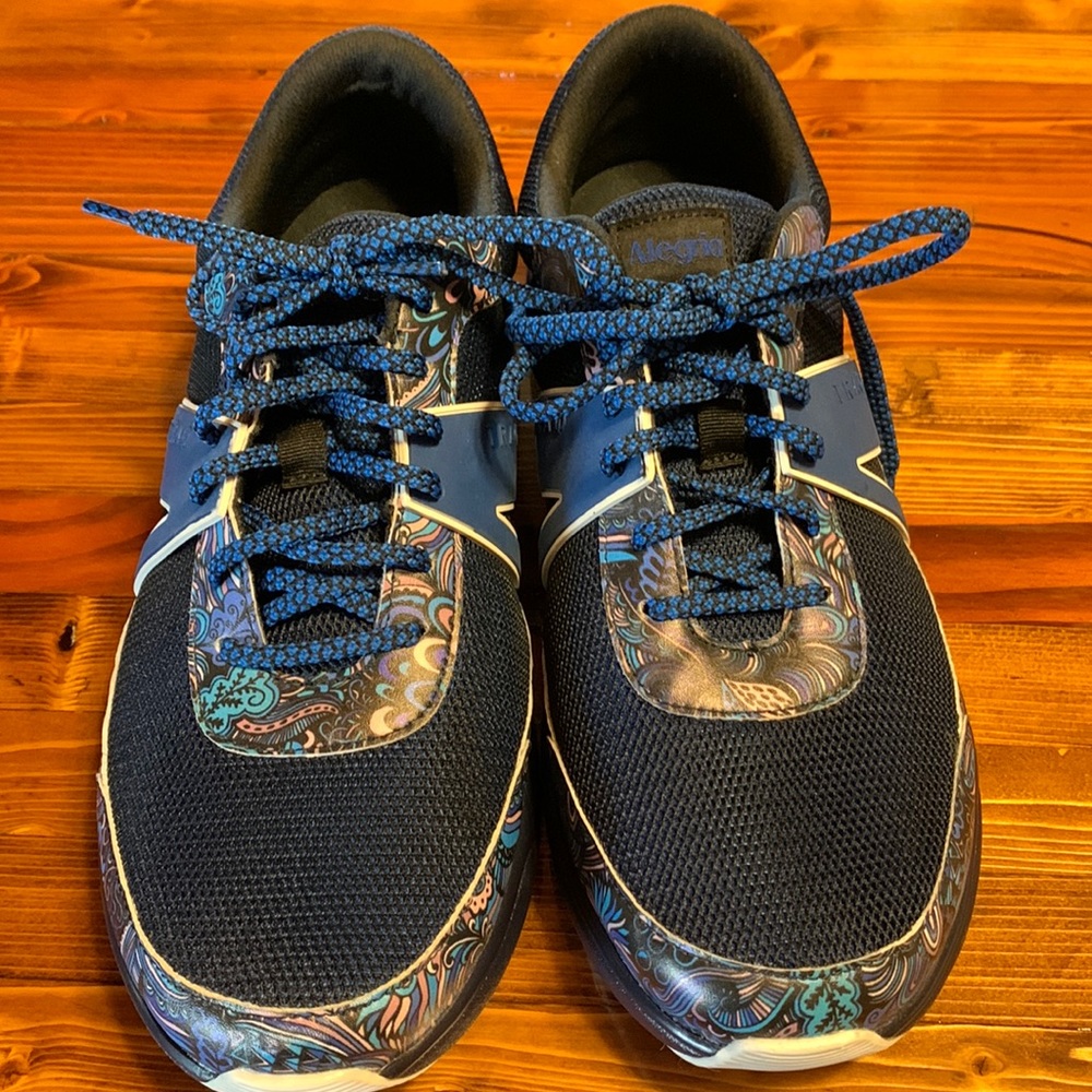 New Algeria wild child’s blue warms sneaker shoes
